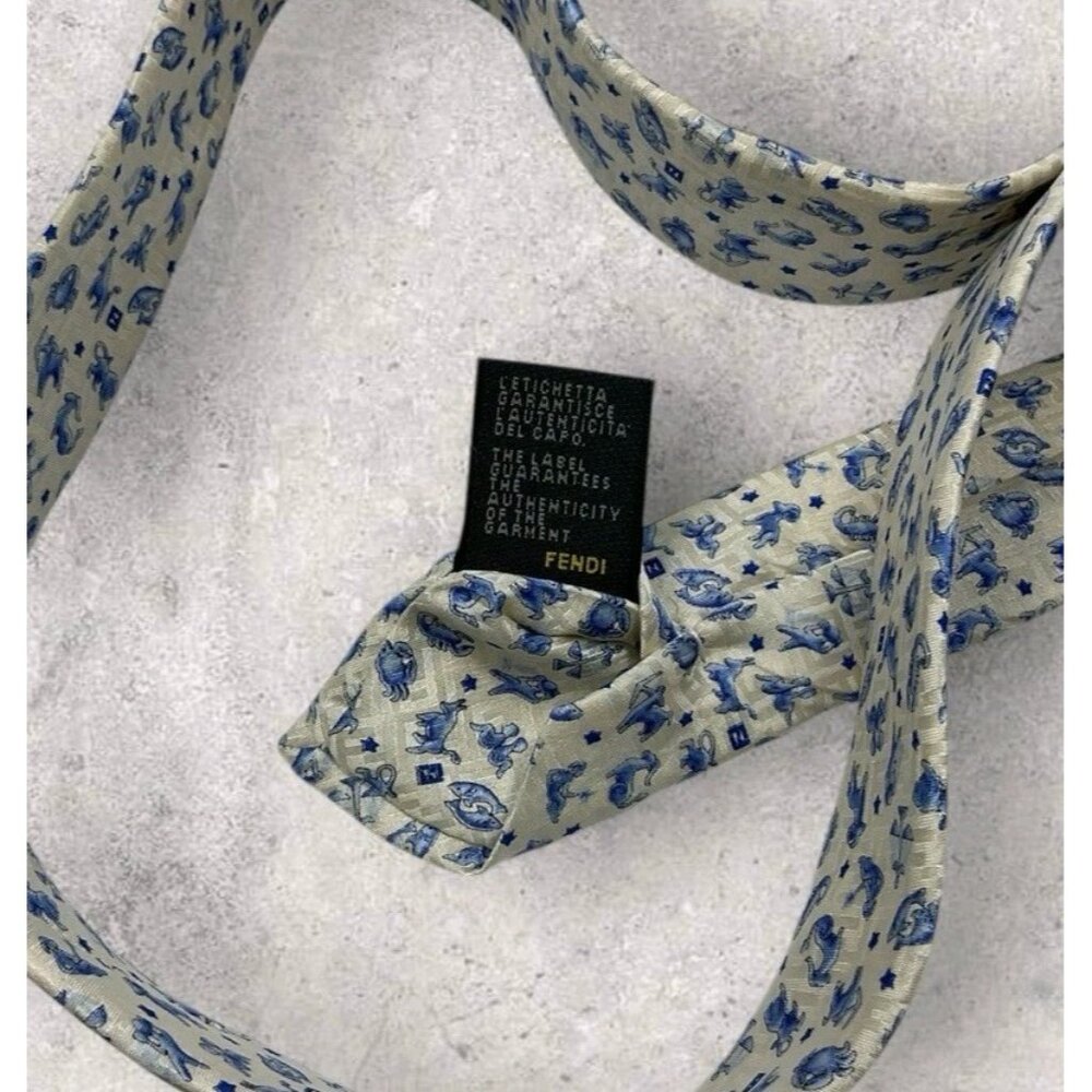 FENDI Silk Tie ITALY Ivory Blue Horoscope W:3.5" EUC - Picture 3 of 7
